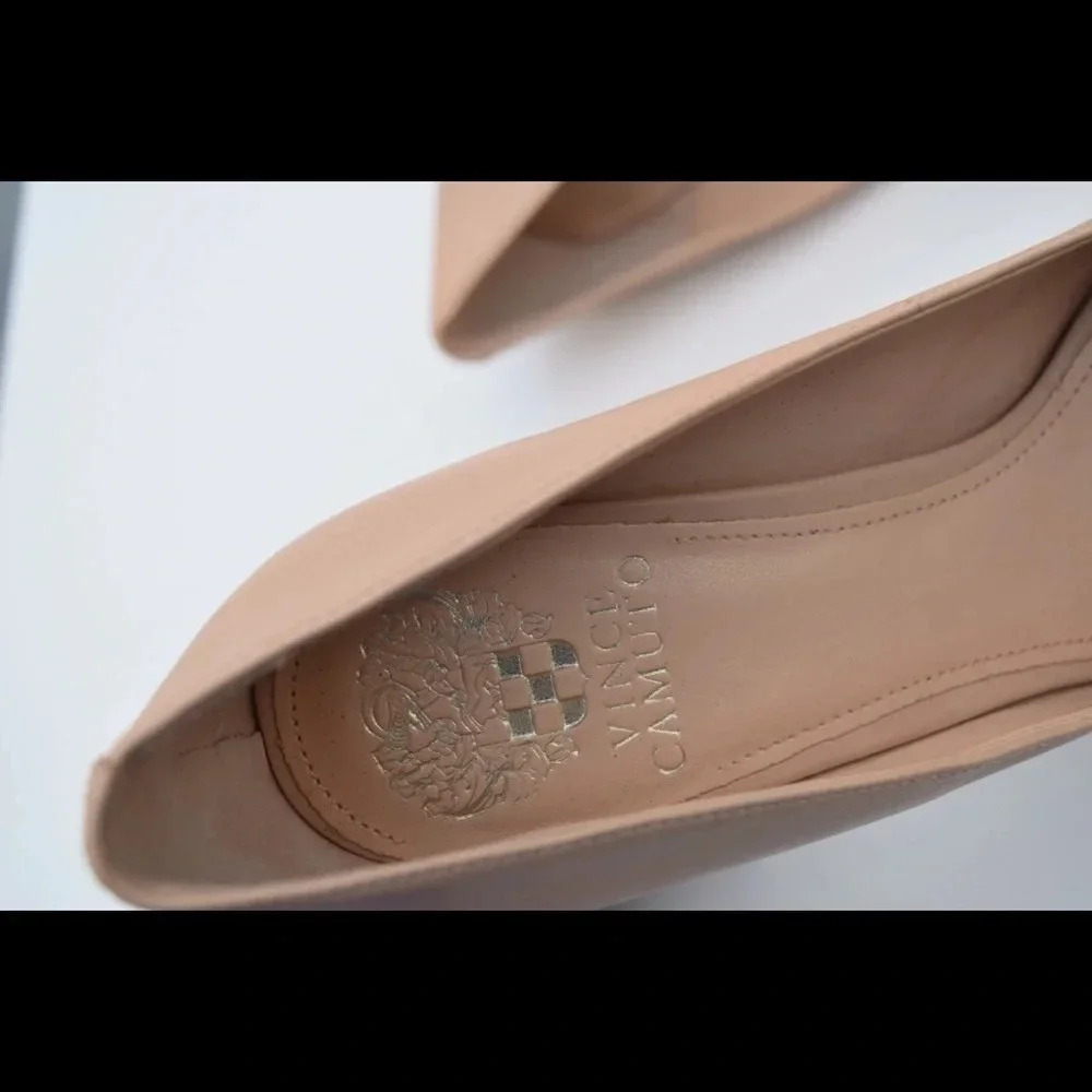 Vince Camuto vince camuto